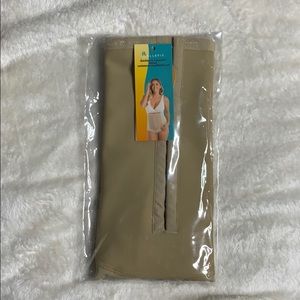 Dual closure bellefit post partum girdle